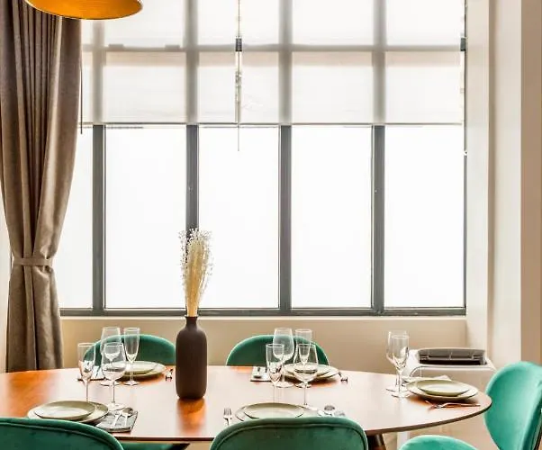 Design Et Confort Near Champs Elysees * Paris