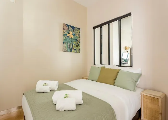 Design Et Confort Near Champs Elysees Apartamento