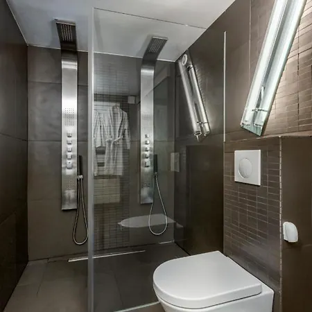 Design Et Confort Near Champs Elysees Appartamento Parigi