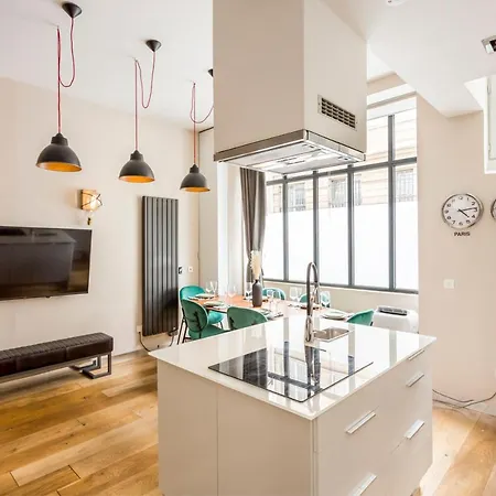 Design Et Confort Near Champs Elysees Appartamento